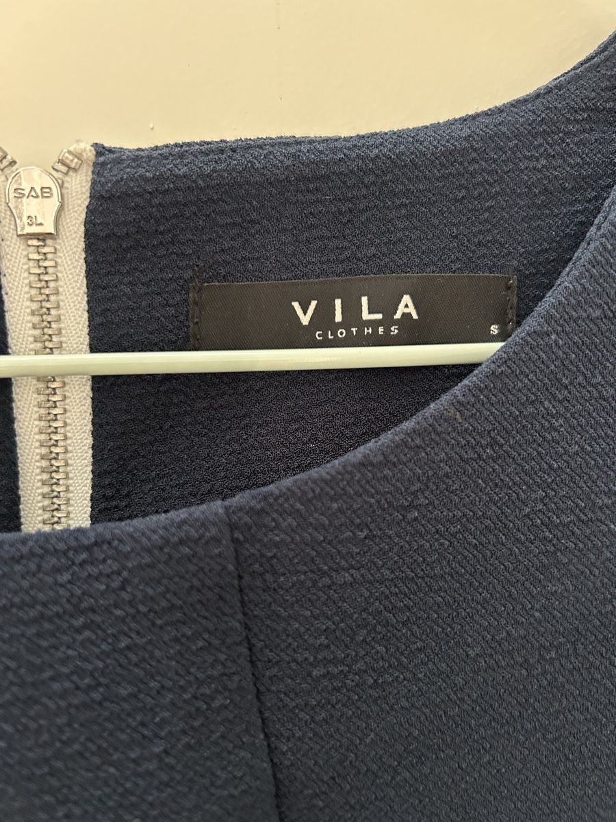Vila Vestiti: Vila Kleid dunkelblau weiss Gr. S – Usato da Winterthur venduto da Guizza93 1