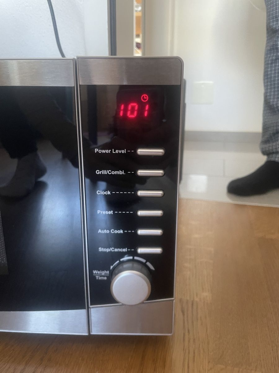 Elettrodomestici da cucina: Mikrowelle Intertronic mit Grill 1200W – Nuovo (secondo la descrizione) da Bern venduto da tsc_npc7 1