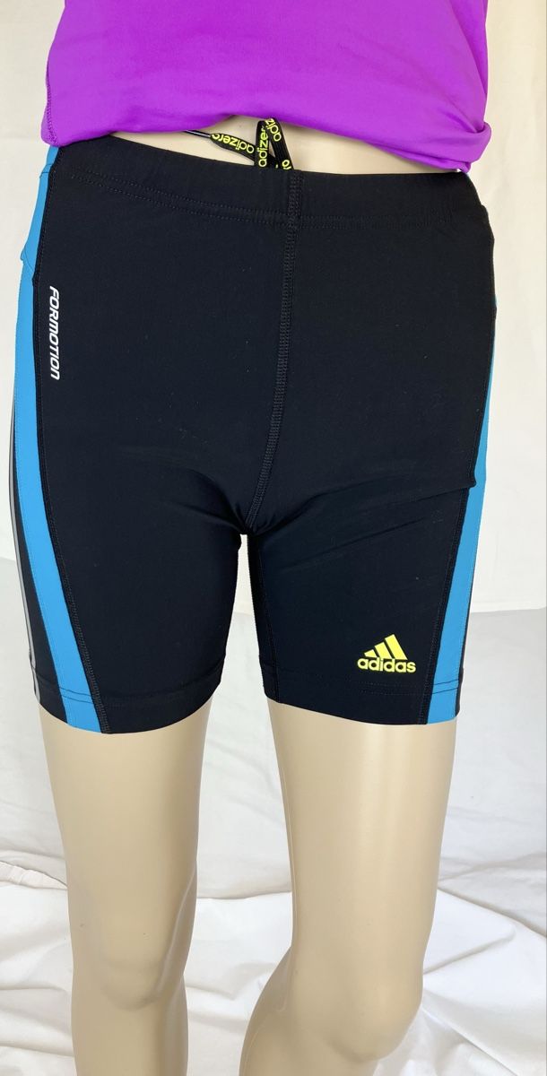 Adidas Pantalons: Adidas Gr.38 – D'occasion à Mürren par Ne-le