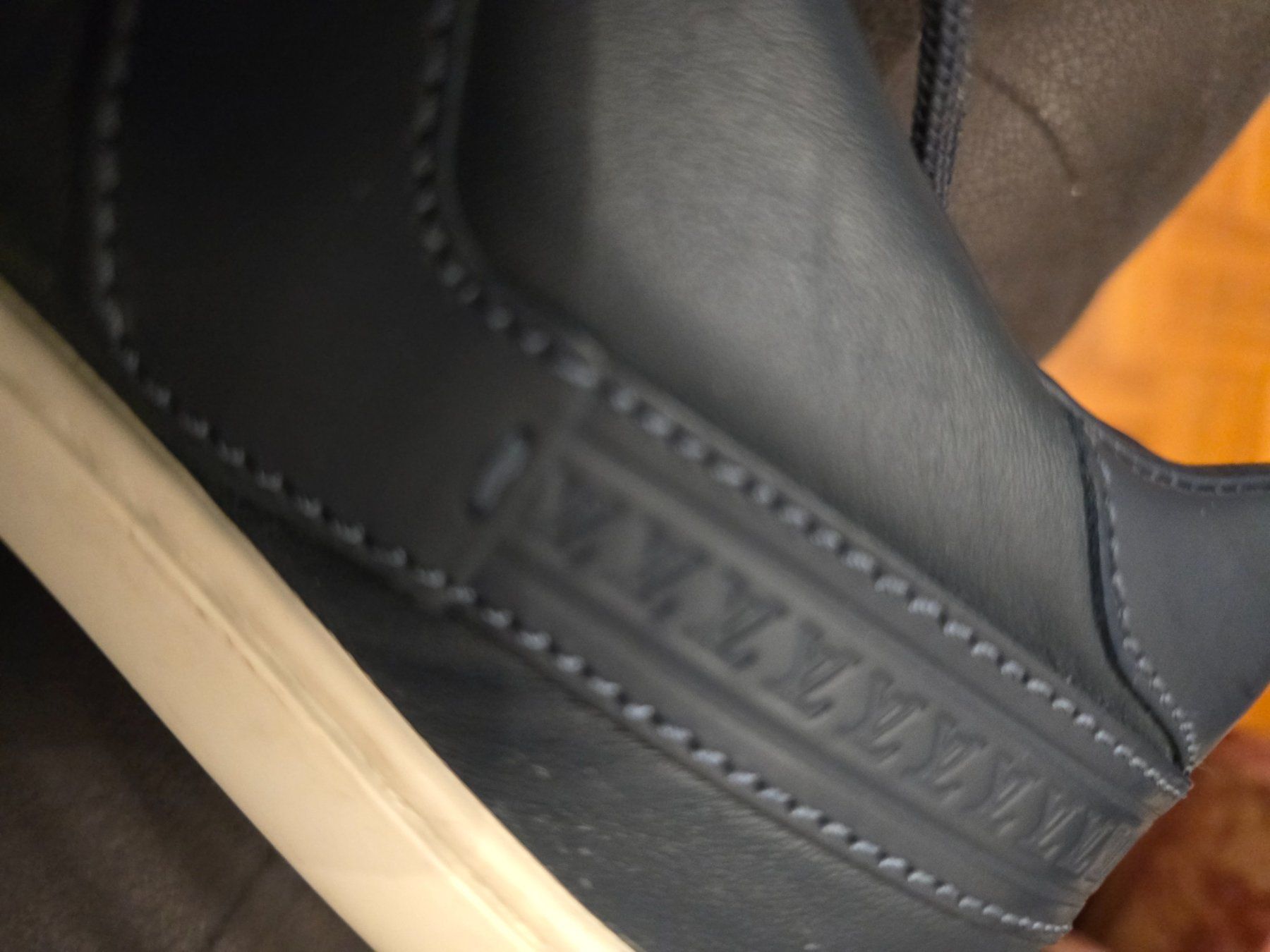 Louis Vuitton Scarpe da uomo: Louis Vuitton-Sneaker in Blau Gr. 8/42 – Usato da Bottmingen venduto da sandy_2 8