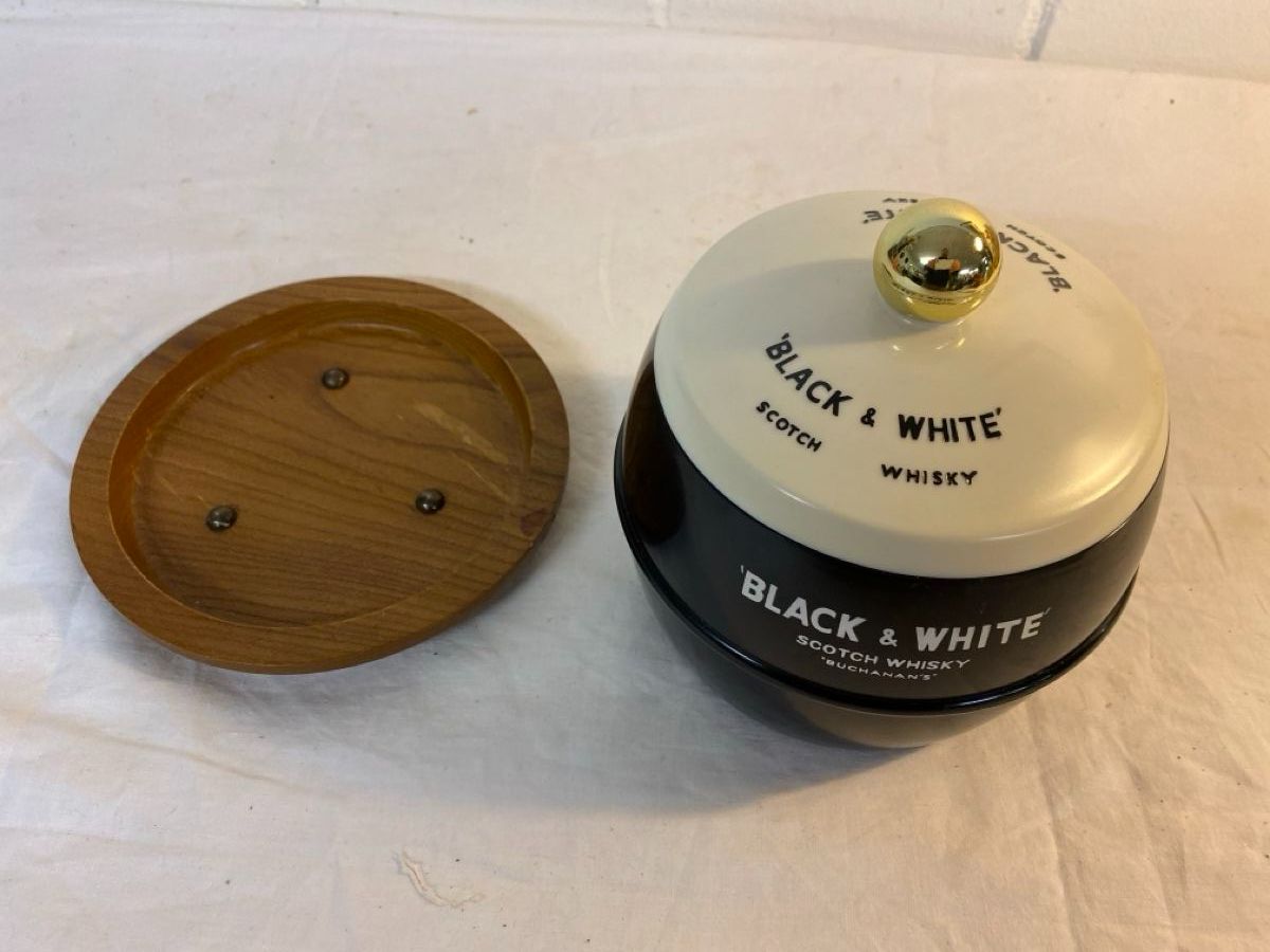Altro: Black & White Whisky Eis Behälter Vintage Deko – Usato da sursee venduto da trilli-tralli 3