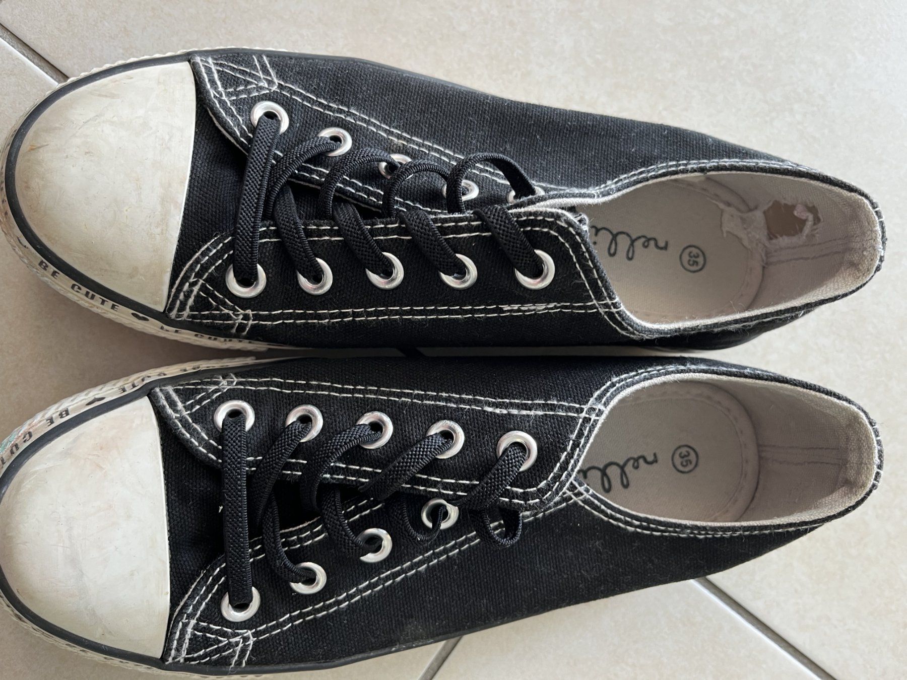 Scarpe per ragazze: Sneaker Mädchen schwarz Gr. 35 – Usato da Küssnacht am Rigi venduto da icbicb 3