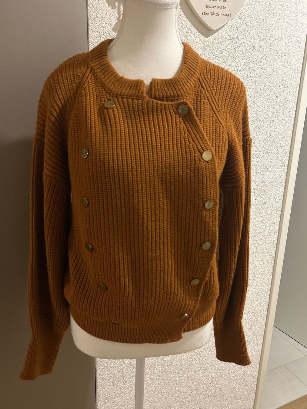 Pullover & Sweatshirts: Pullover/Jäckli braun von Amenapih Gr.1 – Gebraucht aus Brunnen von Nala2929 3