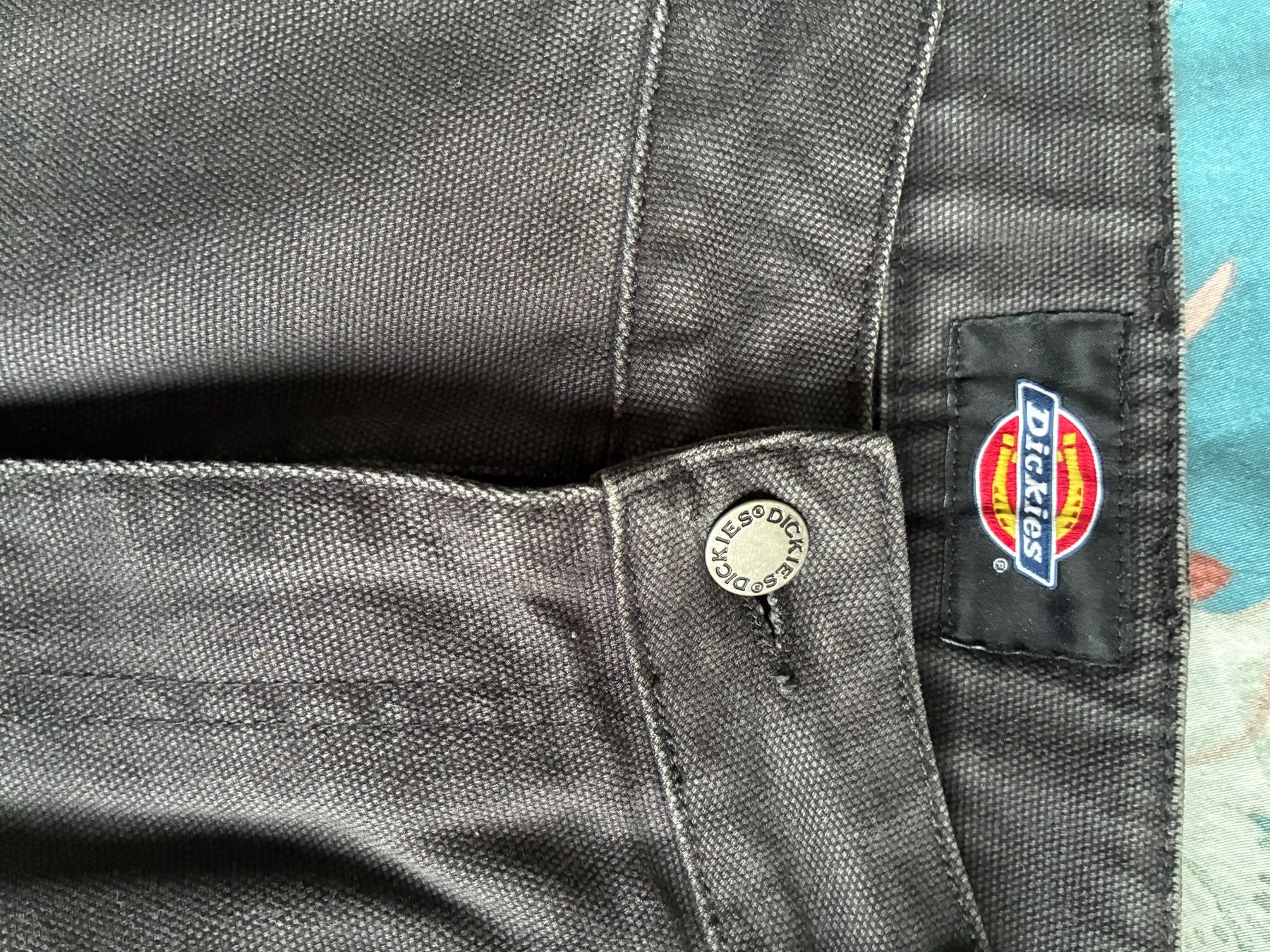 Dickies Jeans: Pantalon Dickies – Usato da La Chaux-de-Fonds venduto da glo_xp9x 1