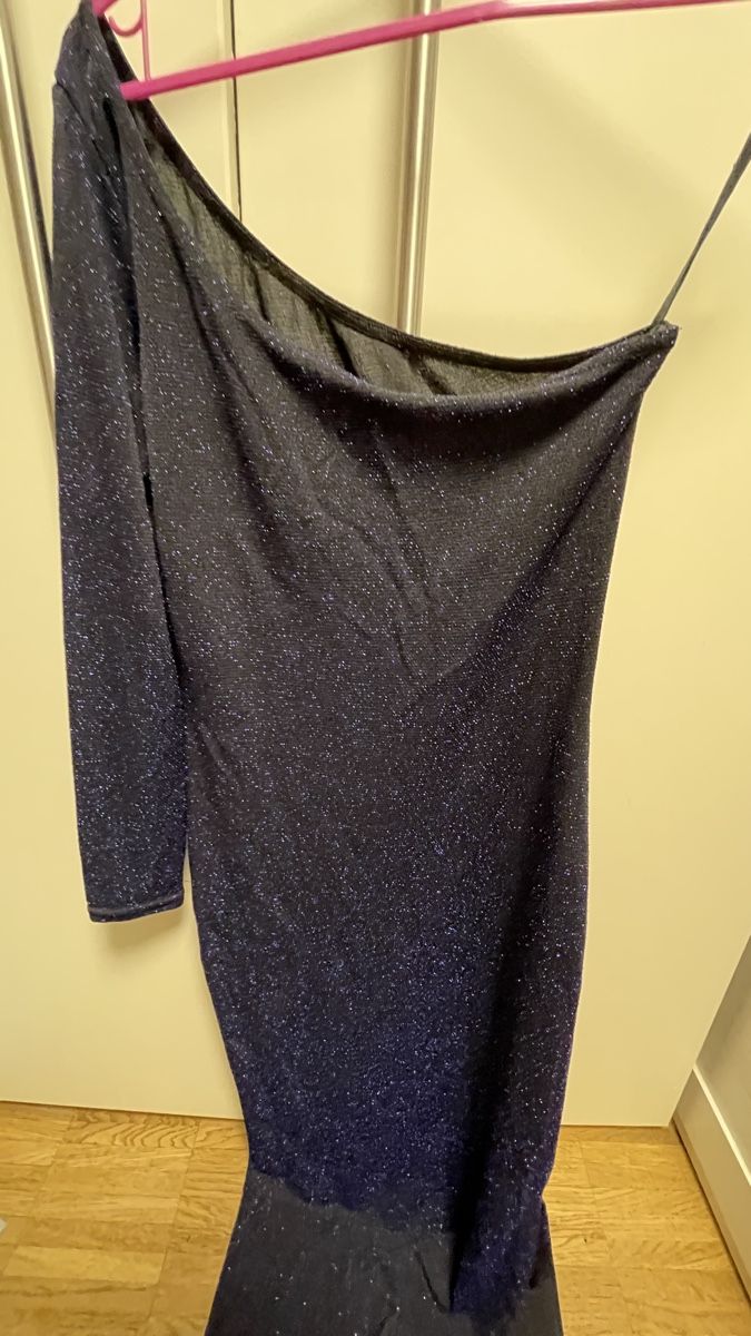 Vestiti: Elegantes Abendkleid mit Glitzer - Einarm-Look, Grösse M – Usato da Zürich venduto da Belisimo 1