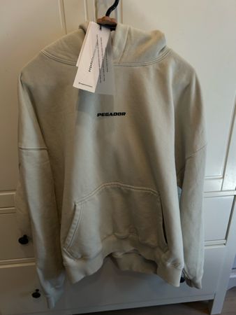 Pegador Hoodie