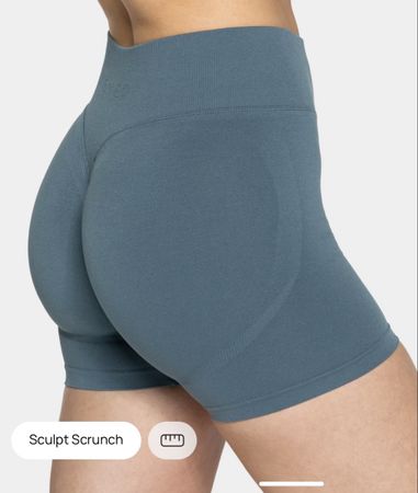 Teveo Femme Sculpt Scrunch Shorts