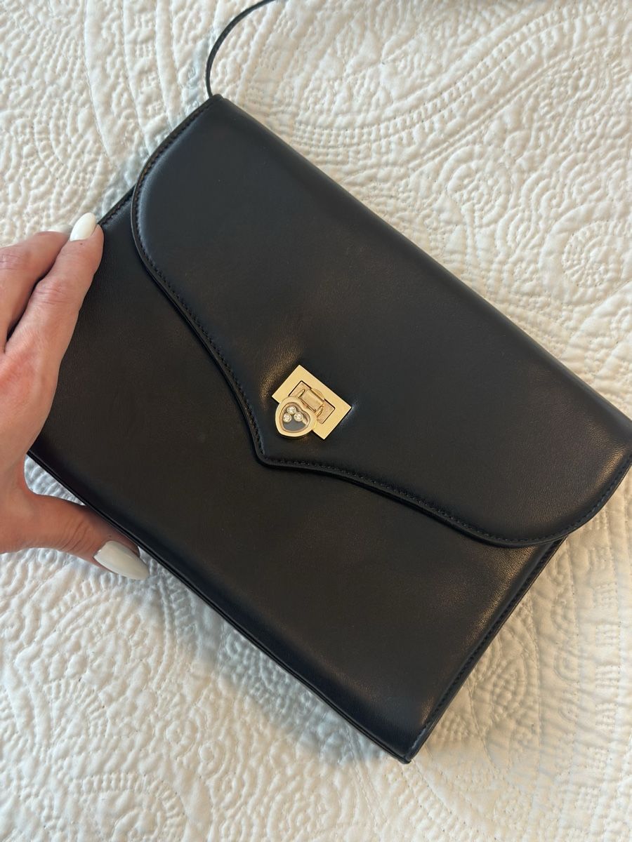 Chopard Borse da donna: VinChopard Black Leather Shoulder Bag, Elegant, Vintage – Usato da Pfäffikon SZ venduto da KatKad