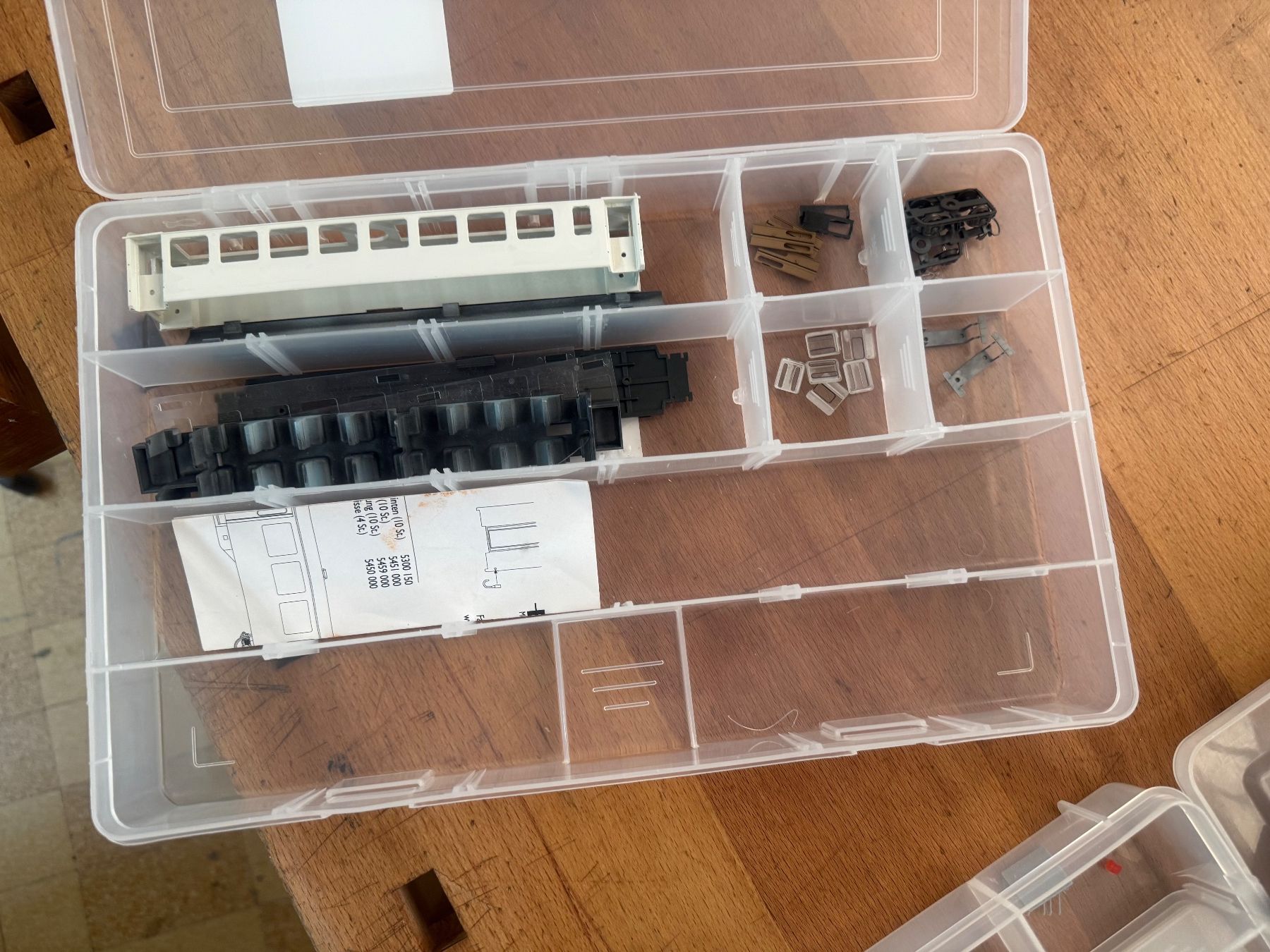Bemo Modellini di ferrovie: MOB, B203-206 + AB96, en construction + pièces – Usato da Chexbres venduto da rochecolombe 7