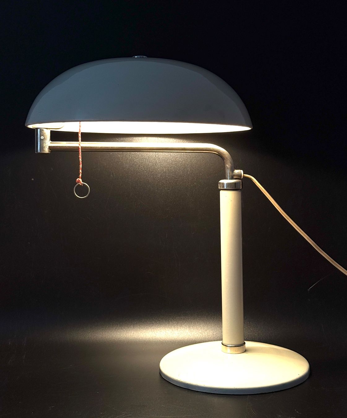 Amba Lampade: Amba Quick 1500 Tischlampe in Warmweiss – Usato da Luzern venduto da downtonabbey 1