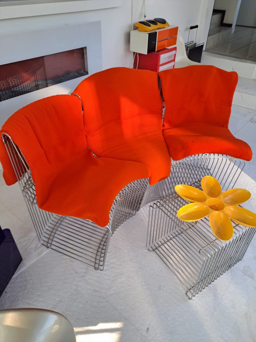Set di tavolo e panche: Verner Panton Pantonova – Usato da La Neuveville venduto da austinpowers70 1