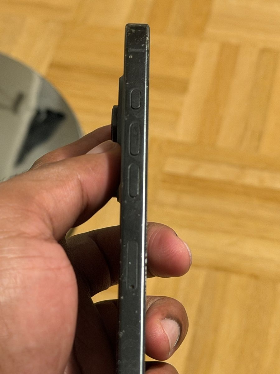 Apple Telefoni cellulari / Smartphones: iPhone 16 Pro 256GB mit 90% Akku – Usato da Dällikon venduto da YOTECH 7