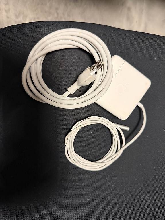 Caricabatterie: Apple MagSafe 60W A1344  Alimentatore originale MacBook – Usato da Claro venduto da jtss90