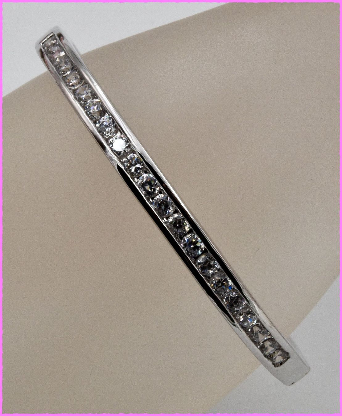 Bracciali & Braccialetti: Bezaubernder Zirkonia Armreif – Nuovo e nell'imballaggio originale da Oberglatt ZH venduto da Diamond-Girl 2