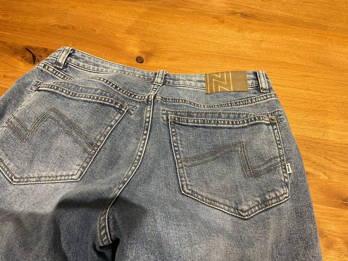Nile Jeans: NILE Jeans, Grösse S – Nuovo (secondo la descrizione) da dotzigen venduto da patchwork01 5