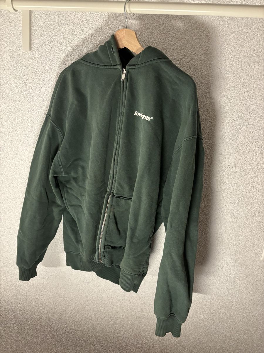 Pullover & Sweatshirts: Low Lights Zipper – Gebraucht aus Meilen von rr0