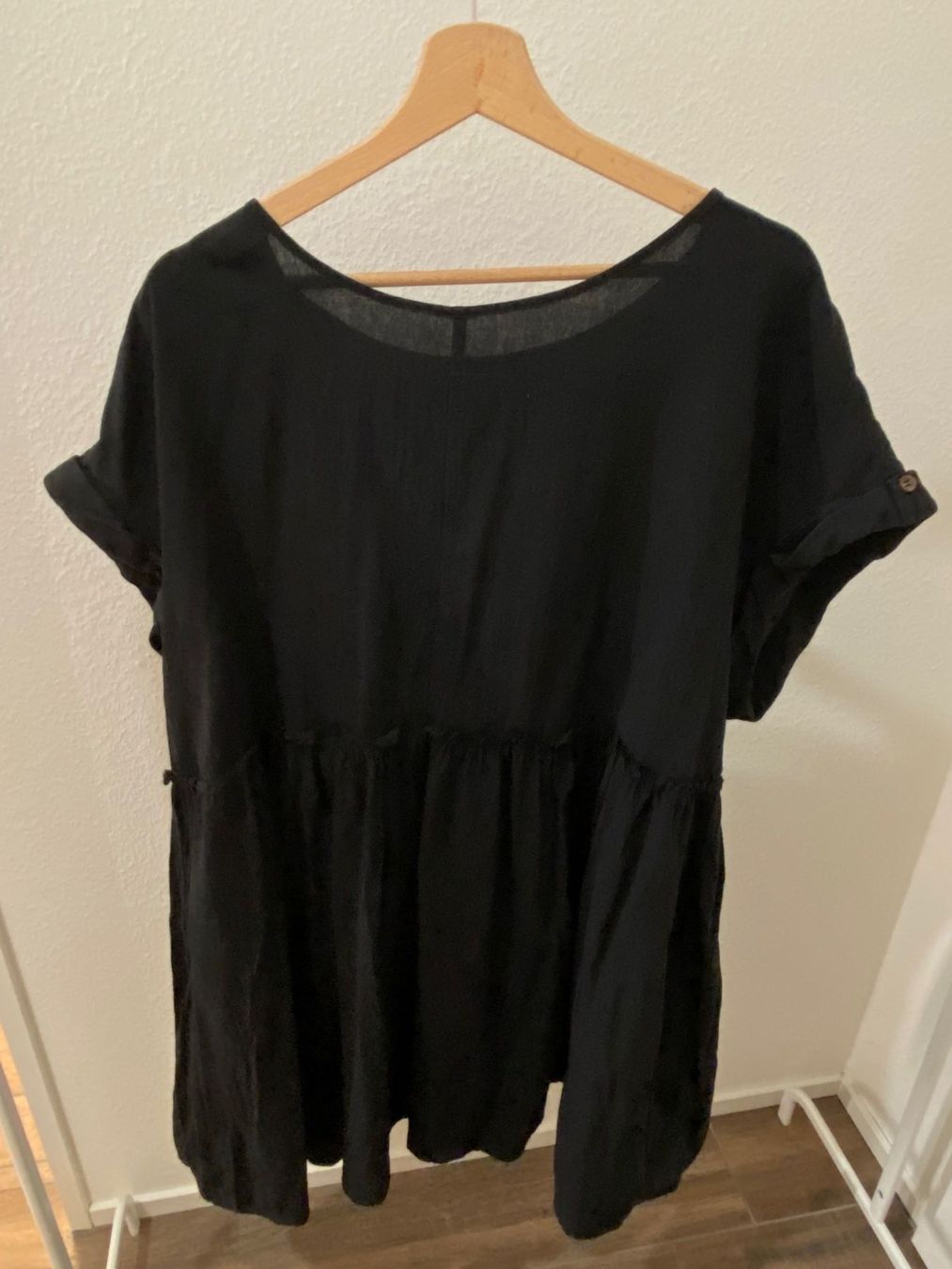 Shein Vestiti: Kleid schwarz leicht Gr. 48 – Usato da Pratteln venduto da a23_j2gs 4