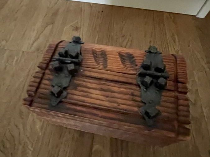Tutte le decorazioni: Holz-Schatulle, rustikal und einzigartig, Vintage-Look – Usato da Zürich venduto da Belisimo 3