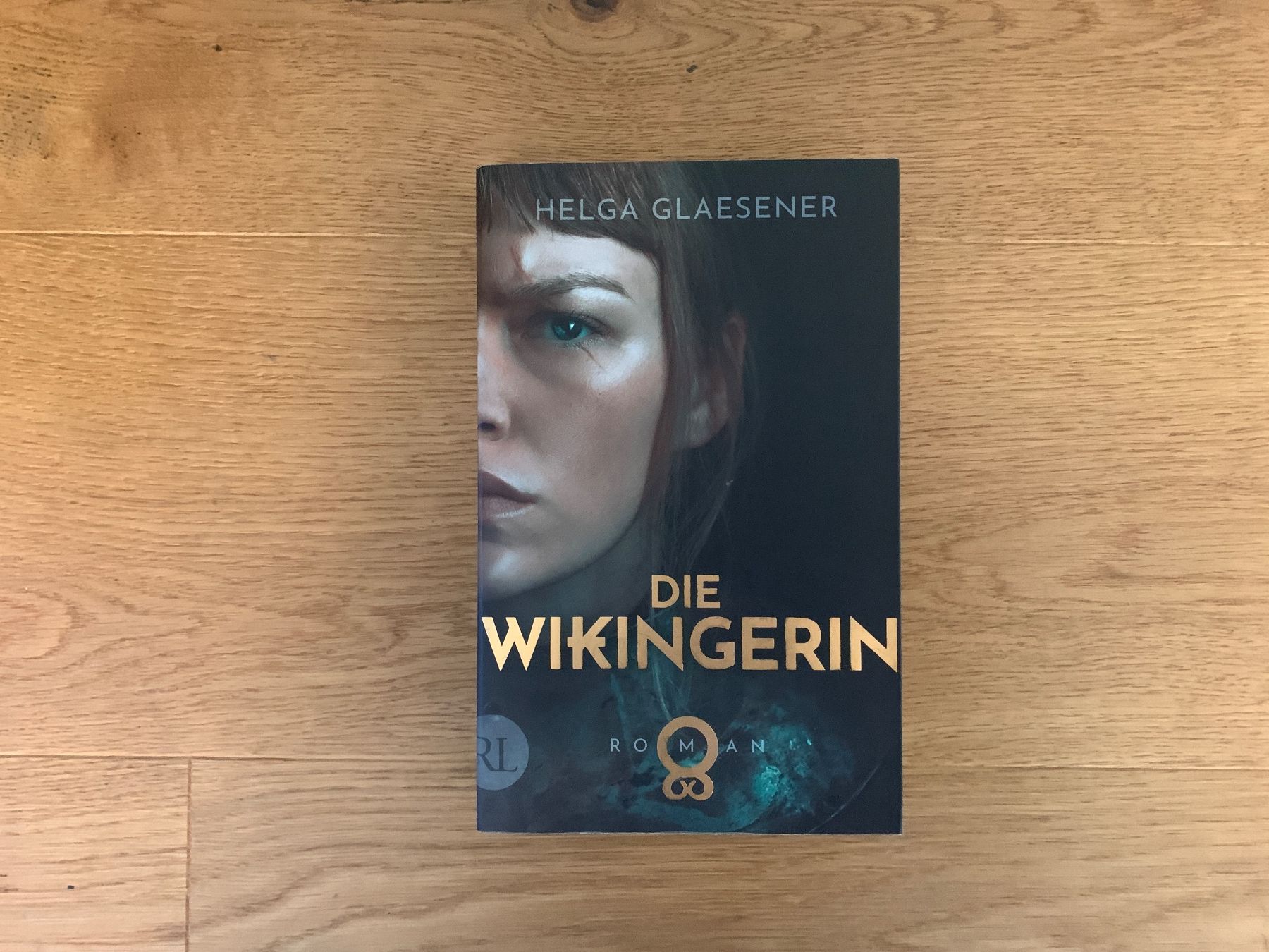Bücher: Die Wikingerin von Helga Glasener – Gebraucht aus Bern von Sid.M