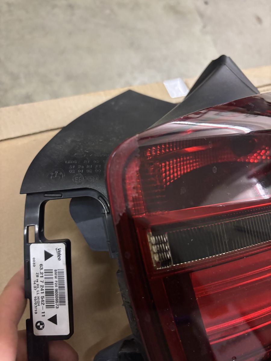 BMW Tutti pezzi di ricambio auto: Rückleuchten bmw m135 – Usato da Bäriswil BE venduto da Moin-Moin 3