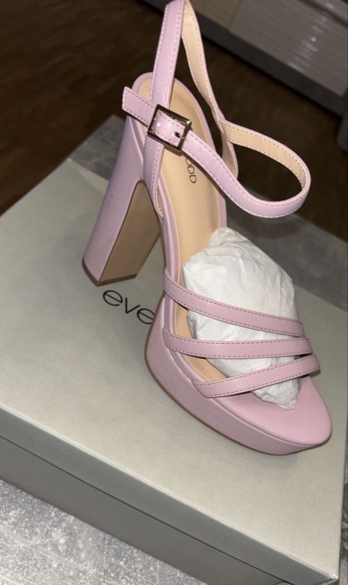 Scarpe da donna: Damenschuhe aus Leder – Nuovo (secondo la descrizione) da Glattbrugg venduto da S_ch_