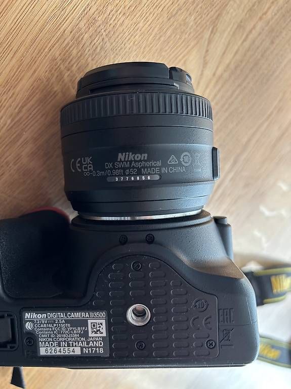 Fotocamera: Kamera Nikon D3500 – Usato da Therwil venduto da N.Feigenwinter 2