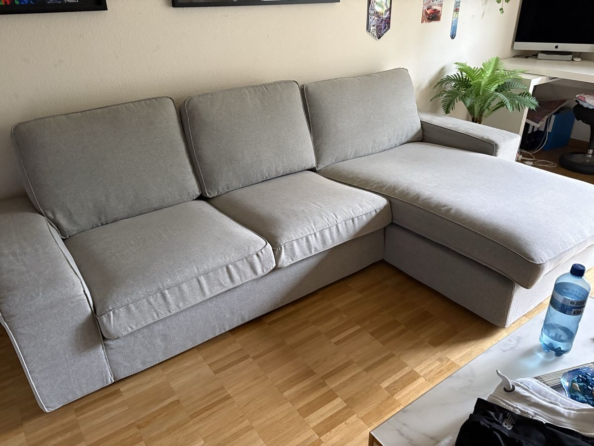 Divani: IKEA KIVIK Sofa mit Recamiere – hellgrau – Usato da Allschwil venduto da RamonaG93 3