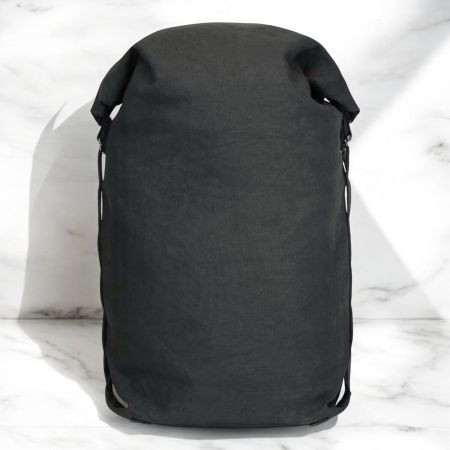 Sac à dos BANANATEX QWSTION roll noir, design Zurichois