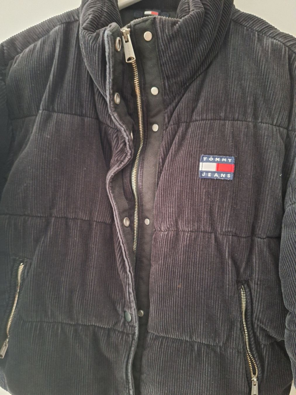 Tommy Hilfiger Vestes: Hilfiger Cordjacke – D'occasion à Mumpf par SwissDi 3