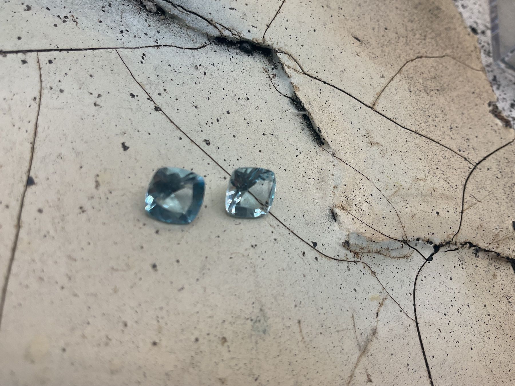 Pietre preziose: Topase Paar ca. 7x7mm – Nuovo (secondo la descrizione) da luzern venduto da Alpendorf1 2