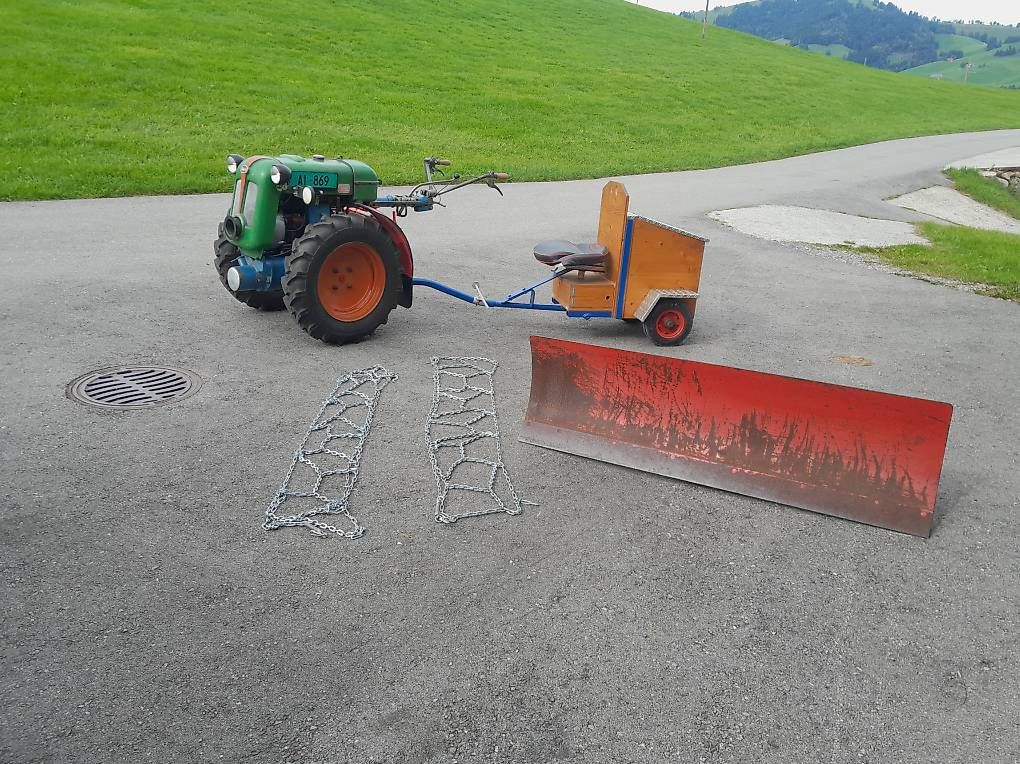Trattori: Rapid S-Super ab MFK mit Schneepflug  – Usato da Appenzell venduto da marcel.r32 4
