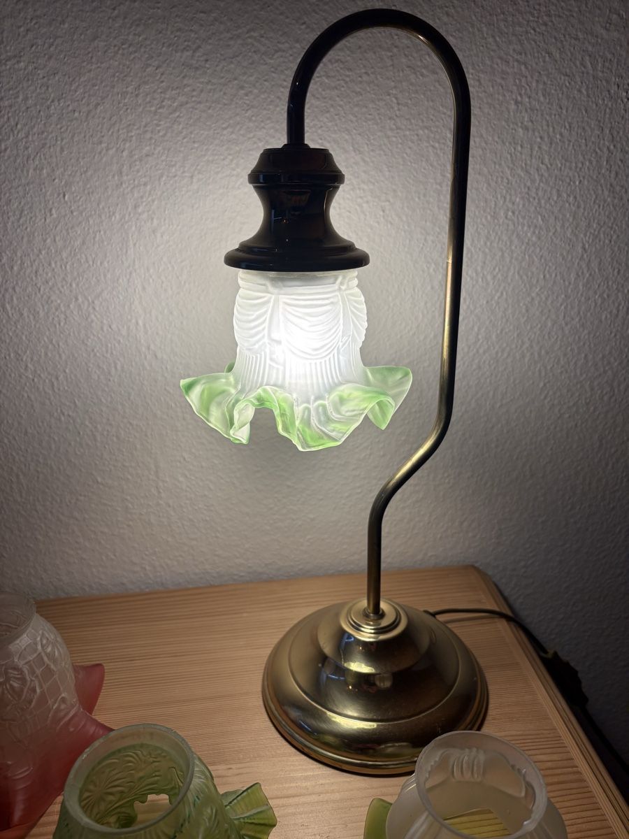 Lampade: Antike Lampe mit verschiedenen Schirme – Usato da Zell ZH venduto da Cytha90 6