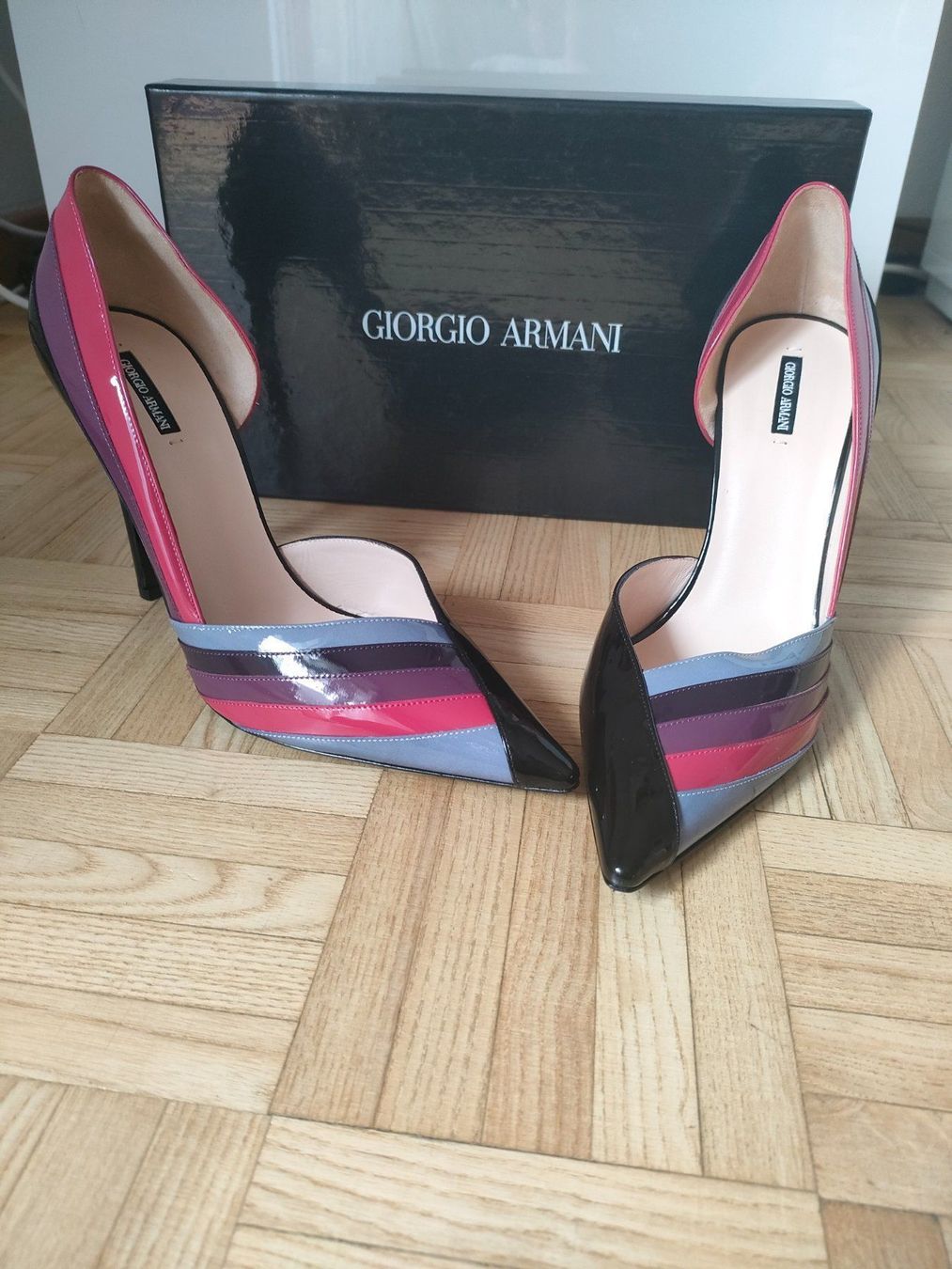 Armani Scarpe da donna: Giorgio Armani heels, Grösse 39 – Nuovo (secondo la descrizione) da Richterswil venduto da Auric87