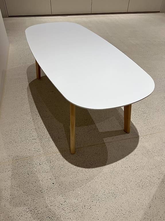 Tables: Couchtisch – D'occasion à Buchackern par Sturzindli