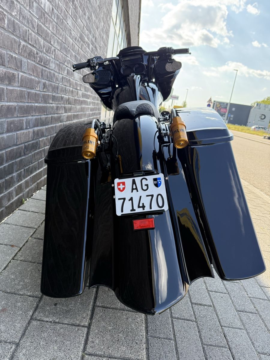 Harley-Davidson Touring: Harley Davidson Road Glide Extrem Bagger – Usato da Rütihof venduto da elcheffe81 2