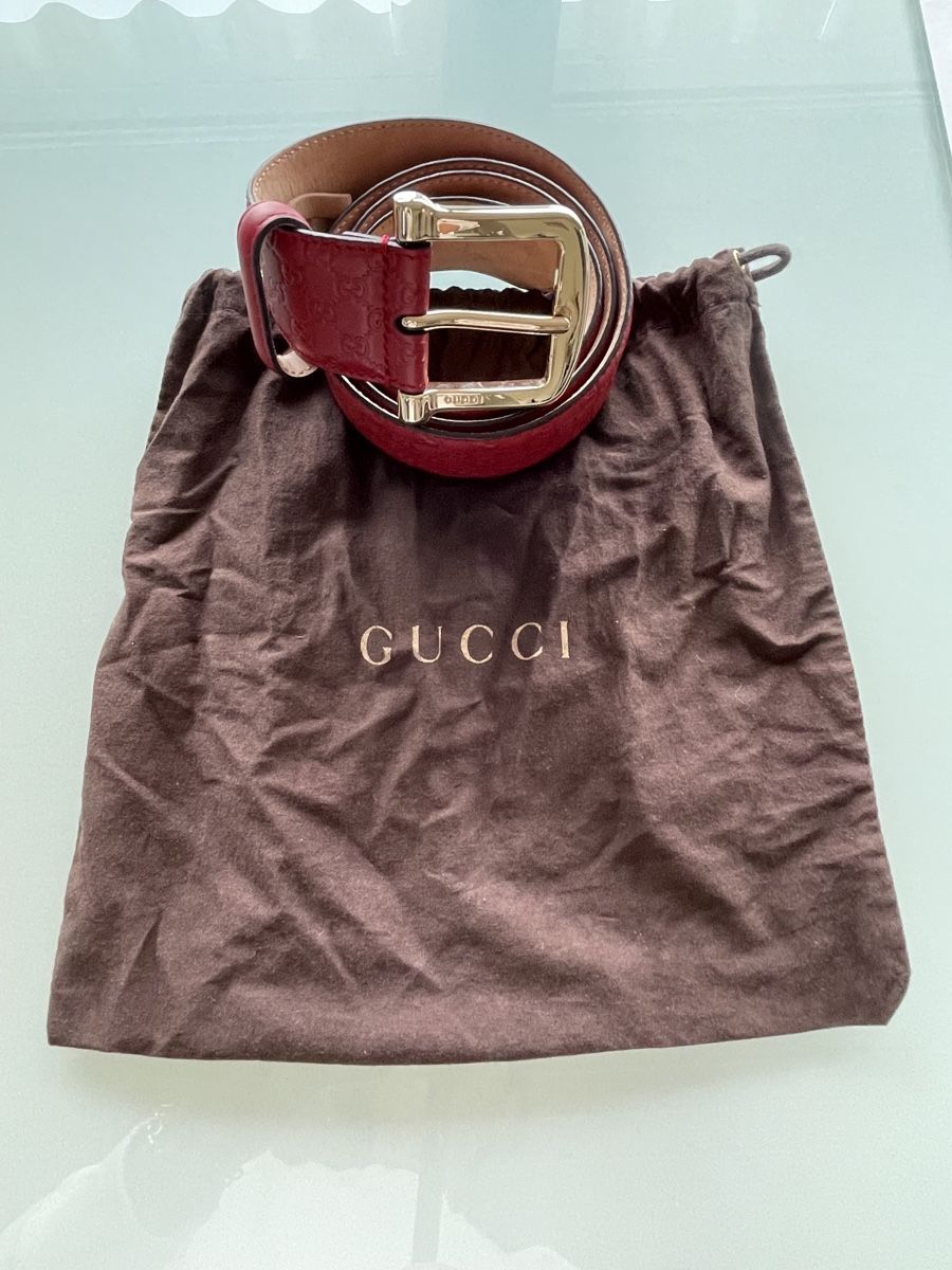 Gucci Cinture: Ceinture Gucci rouge empreinte – Nuovo (secondo la descrizione) da Vuadens venduto da Nina11