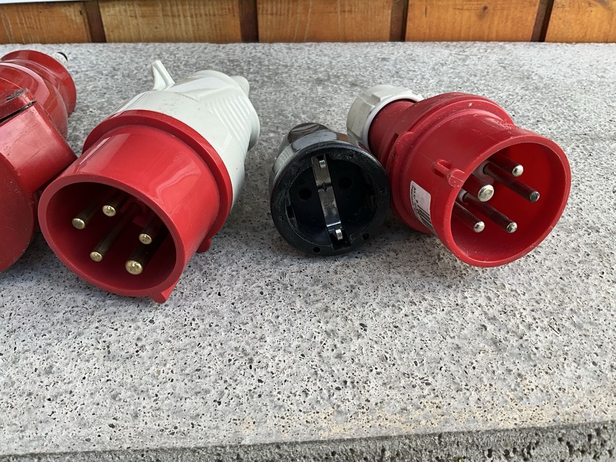 Spine: Diverse Stecker & Kupplungen - Starkstrom – Usato da Thal venduto da nocheli 3