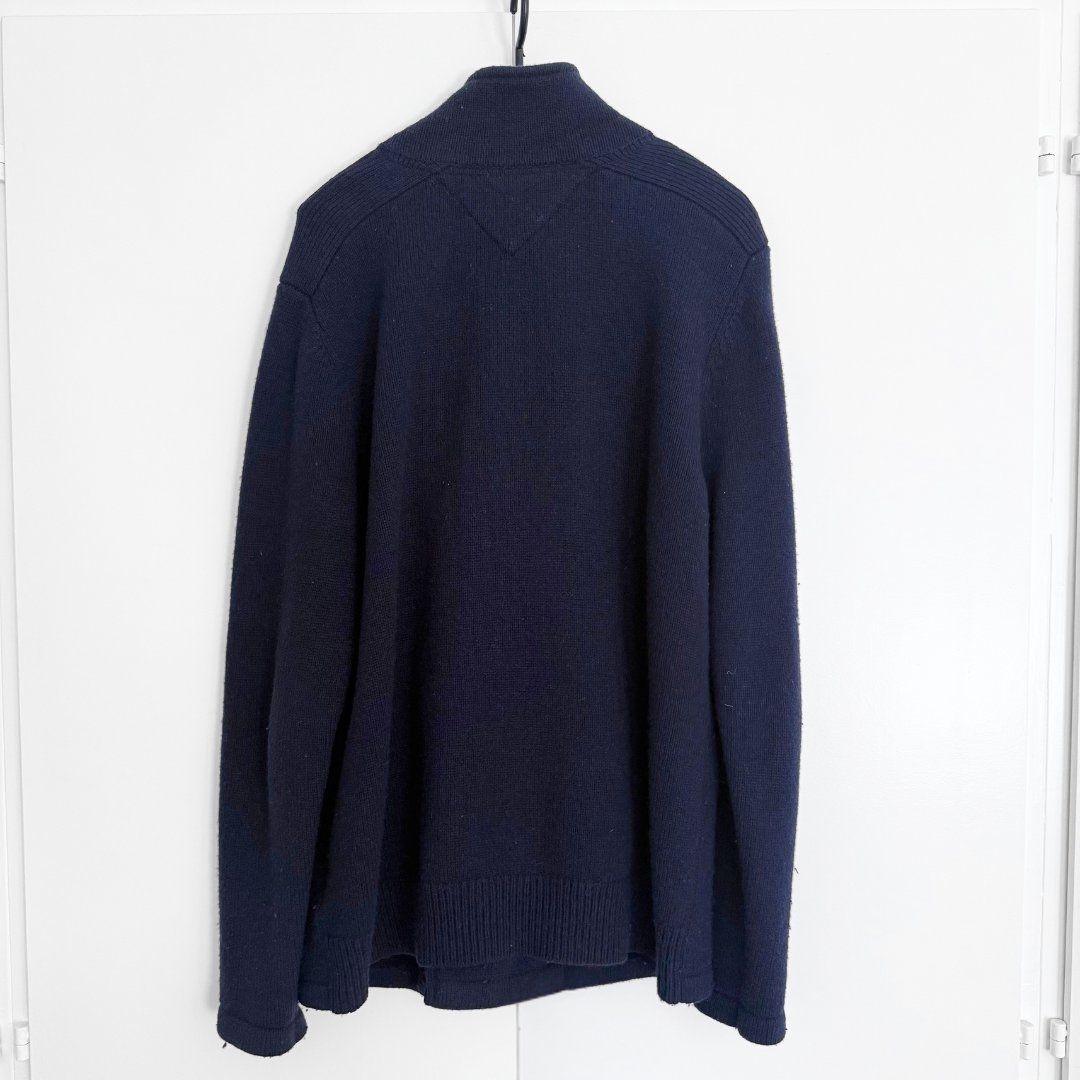 Tommy Hilfiger Jacken: TOMMY HILFIGER Pull / Veste Bleu Marine - Taille XL – Gebraucht aus Vevey von secondlifevevey 2