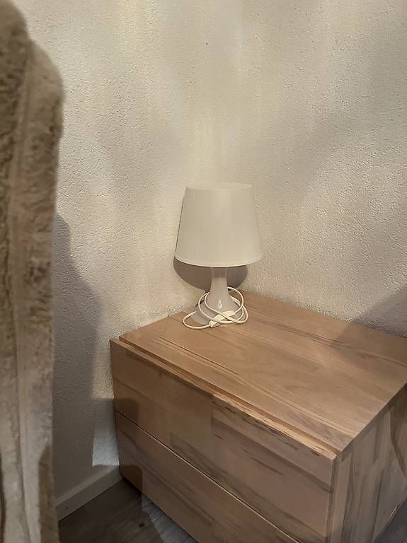 Comodini: Table de nuit /chevet – Usato da Neuchâtel venduto da duc_7gl7 1
