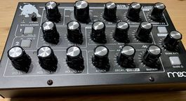 Moog Minitaur