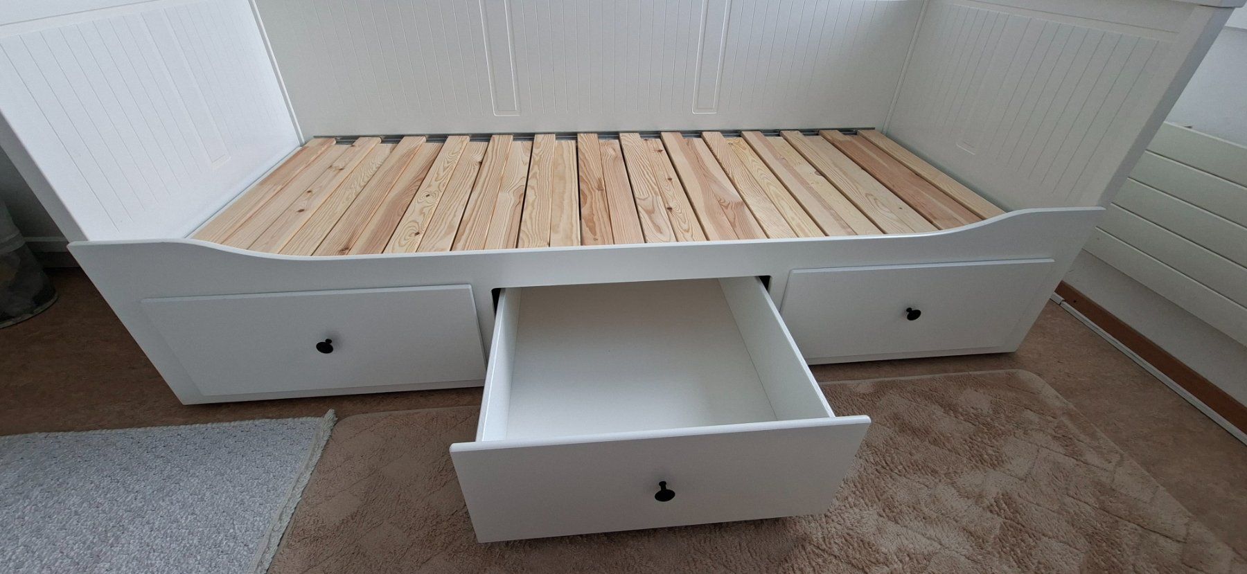 Lits: Hemnes bett – D'occasion à Spreitenbach par ibra06