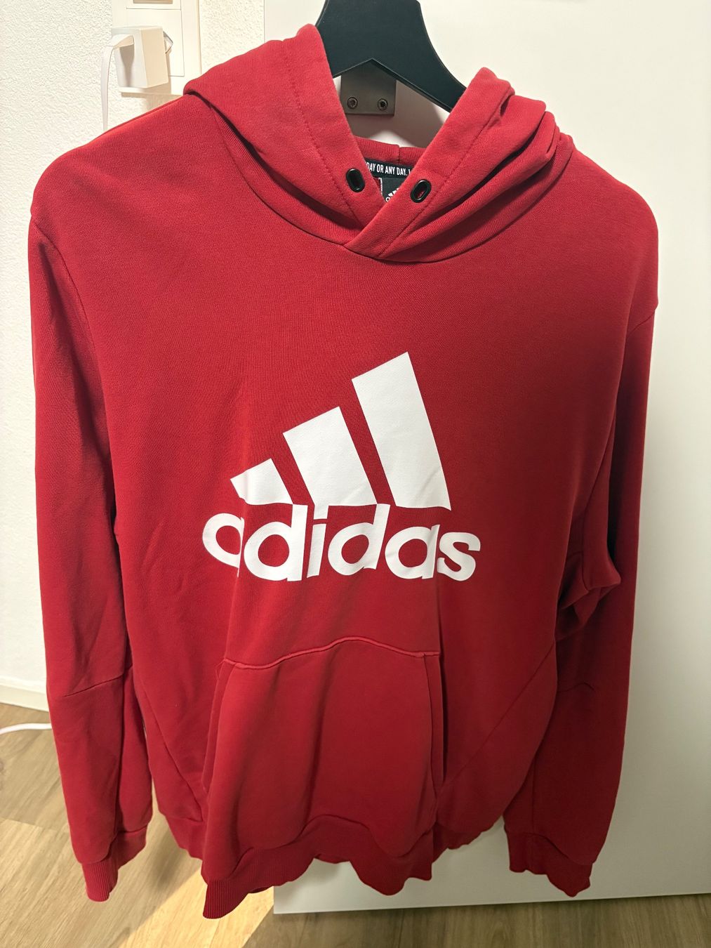 Adidas Pullover & Sweatshirts: Adidas Pullover L – Gebraucht aus Matzingen von dkl_6khr