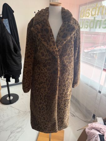 Wintermantel von Stradivarius gr S - Neu