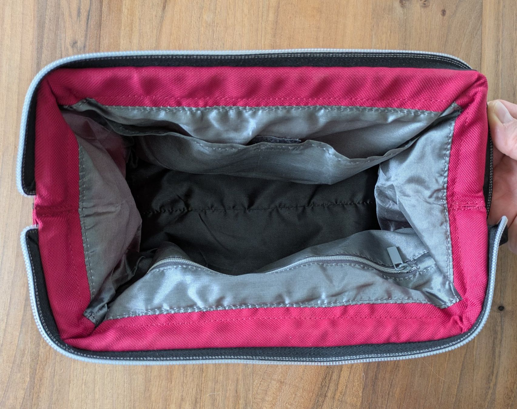 Ikea Custodie per cosmetici: Kulturbeutel / Necessaire "IKEA" – Usato da Bonstetten venduto da Driver7 4