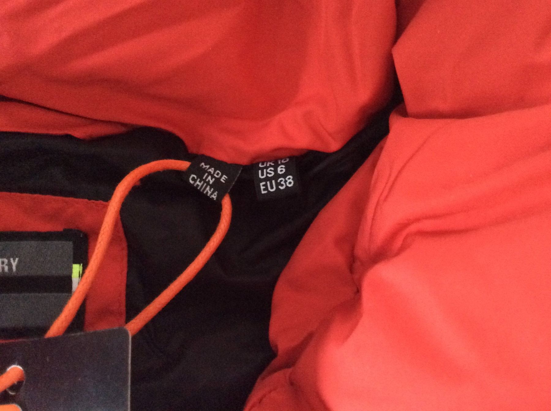 Superdry Jacken: Superdry Steppjacke Gr.38 eher 36 Neuwertig – Neu und originalverpackt aus Riehen von apo_n7lm 3