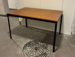 Original Victoria-Möbel Tisch - Schweizer Designklassiker