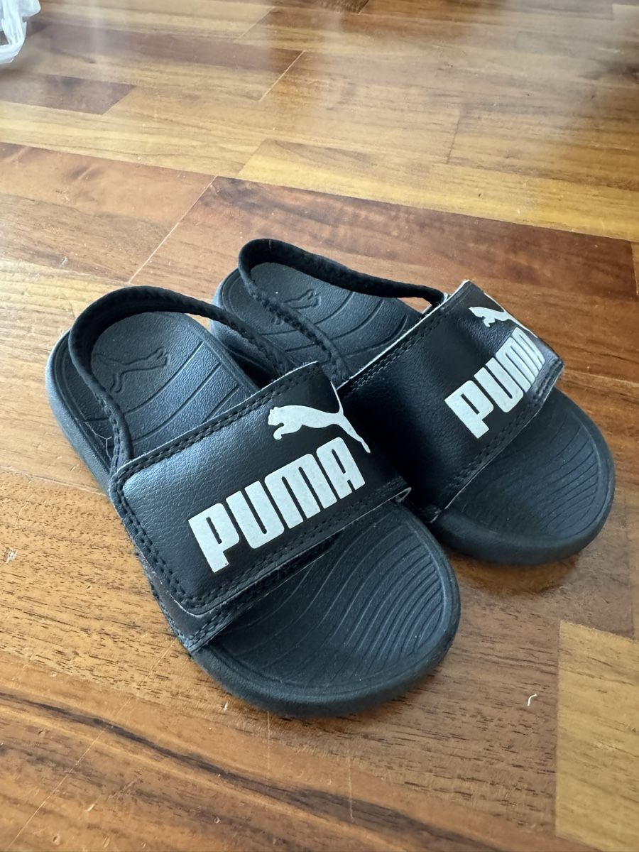 Puma Scarpe per ragazzi: Junge Sandale Gr. 27 – Usato da Adliswil venduto da Marylu001