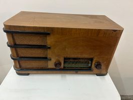 altes Radio vermutlich aus den 30iger Jahren