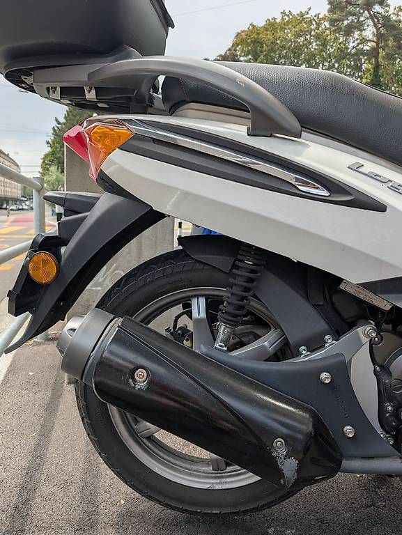 Strasse: Vengo Logik 125 mit Topbox – Gebraucht aus Bern von lin_2zyn 1