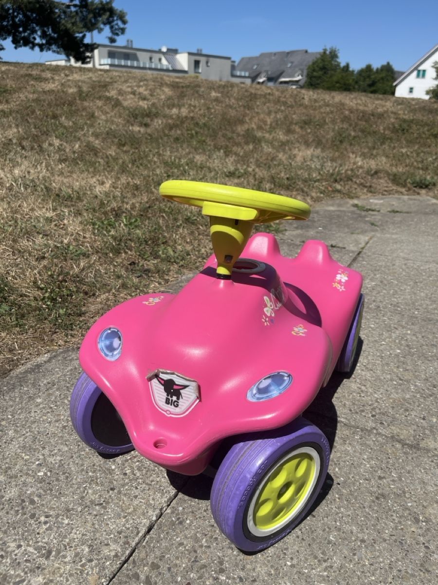 Big Fahrzeuge für Kinder: Minni Mouse Bobby Car in Pink – Gebraucht aus Niederhasli von dia_2kqp